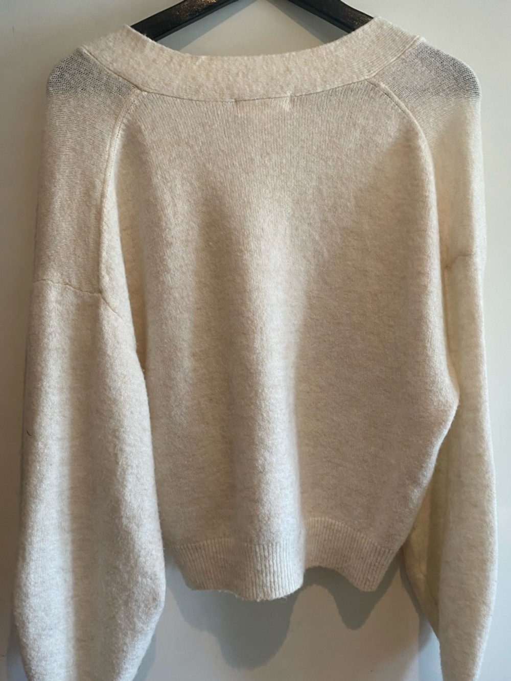 H&M Cream V-Neck Button-Front Cardigan - Picture 2 of 4